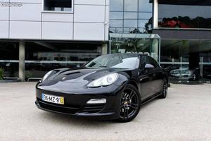 Porsche Panamera 3.0 Diesel Maio/12 - à venda - Ligeiros