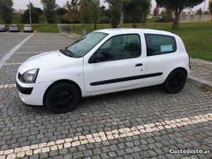 Renault Clio 1.5 dci a/c Dezembro/03 - à venda - Comerciais