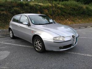 Alfa Romeo  JTD Junho/01 - à venda - Ligeiros