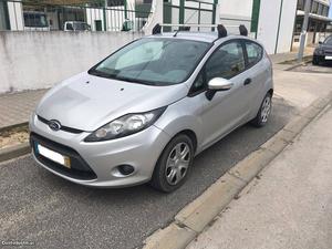 Ford Fiesta 1.4 TDCI Julho/09 - à venda - Ligeiros