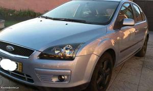 Ford Focus 1.4 GPL Julho/05 - à venda - Ligeiros