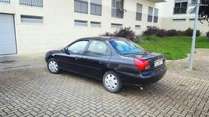 Ford Mondeo 1.6 ghia Dezembro/98 - à venda - Ligeiros