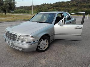 Mercedes-Benz C  Kompressor Outubro/96 - à venda -