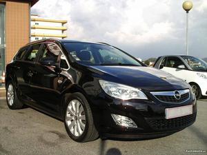 Opel Astra 1.7 Cdti Cosmo Maio/11 - à venda - Ligeiros