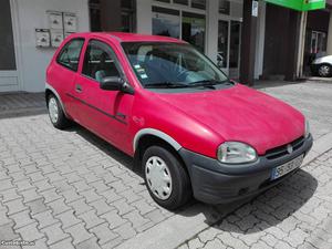 Opel Corsa 1.2 swing gasolina Abril/93 - à venda - Ligeiros