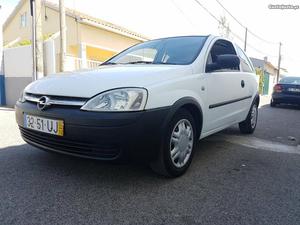 Opel Corsa 1.7 DTI Novembro/02 - à venda - Comerciais /