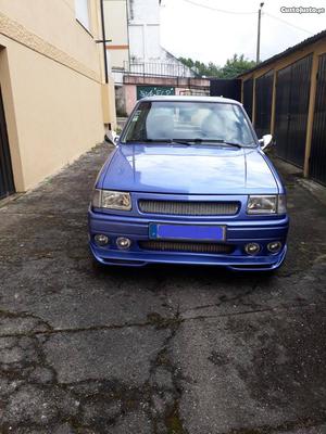 Opel Corsa Aa Novembro/90 - à venda - Ligeiros Passageiros,