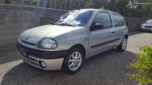 Renault Clio 1.2 RN Agosto/98 - à venda - Ligeiros