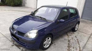 Renault Clio 1.5 dci 5 lugares Outubro/01 - à venda -