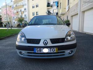 Renault Clio 1.5 dci de garagem Março/02 - à venda -