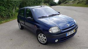 Renault Clio v com DA Outubro/99 - à venda - Ligeiros