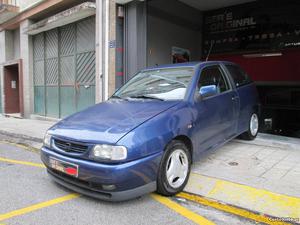 Seat Ibiza 1.9 tdi 90 cv Agosto/99 - à venda - Comerciais /