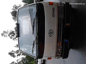 Toyota Dyna 280 tribasculante Janeiro/98 - à venda -