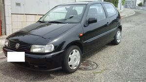 VW Polo carro em bom estado Novembro/99 - à venda -