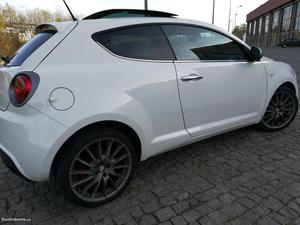 Alfa Romeo Mito 1.3 JTD Nacional Setembro/13 - à venda -