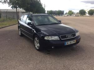 Audi A4 1.9 TDI PD 115cv Abril/00 - à venda - Ligeiros