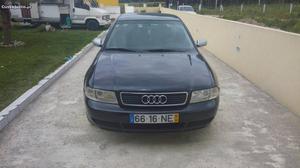 Audi A4 B5 Junho/96 - à venda - Ligeiros Passageiros,