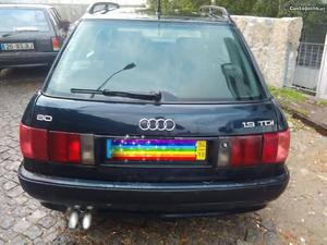 Audi  tdi Outubro/94 - à venda - Monovolume / SUV,