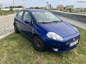 Fiat Grande Punto 1.2 Dynamique Março/06 - à venda -