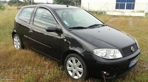 Fiat Punto 1.3 Sport Fevereiro/05 - à venda - Ligeiros