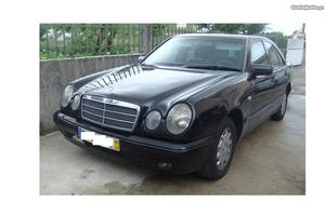 Mercedes-Benz E 220 cdi Outubro/98 - à venda - Ligeiros