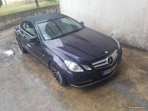 Mercedes-Benz E 250 CDI biturbo Maio/11 - à venda -