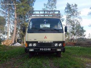 Mitsubishi Canter Abril/88 - à venda - Comerciais / Van,