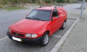 Opel Astra Comercial / Diesel Dezembro/94 - à venda -