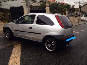 Opel Corsa 1.7 Di Março/02 - à venda - Comerciais / Van,