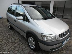 Opel Zafira 2.0 DTI COMFORT 5Lg. Novembro/01 - à venda -