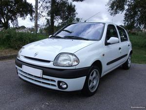 Renault Clio 1.2 RT com A/C Janeiro/99 - à venda - Ligeiros