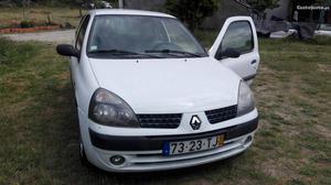 Renault Clio comercial Abril/02 - à venda - Comerciais /