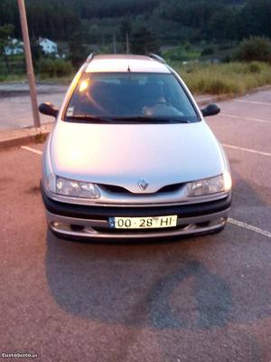 Renault Laguna 1.8i Setembro/97 - à venda - Ligeiros