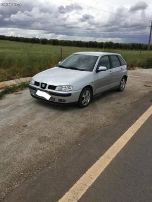 Seat Ibiza tdi sport 110cv Novembro/00 - à venda - Ligeiros