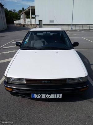 Toyota Corolla 1.3 Junho/89 - à venda - Ligeiros