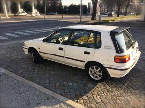 Toyota Corolla XL Boomy Setembro/90 - à venda - Ligeiros