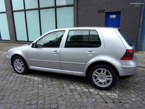 VW Golf 1.9 Tdi 110cv Março/02 - à venda - Ligeiros