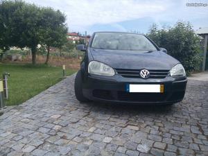 VW Golf 1.9tdi 6V 105cv Março/06 - à venda - Ligeiros