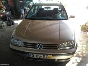 VW Golf Variant Agosto/01 - à venda - Ligeiros Passageiros,