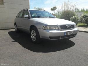 Audi A4 audo a4 1.6 Outubro/97 - à venda - Ligeiros