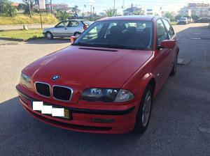 BMW 318 i AC e Tecto Fevereiro/98 - à venda - Ligeiros