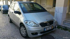 Mercedes-Benz A 160 classic cdi  Outubro/07 - à venda -