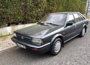 Nissan Bluebird 1.6 Junho/90 - à venda - Ligeiros