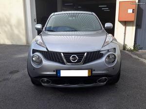 Nissan Juke 1.5 dci sinistrado Dezembro/10 - à venda -