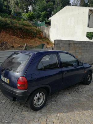 Opel Corsa 1.7D Julho/97 - à venda - Comerciais / Van,