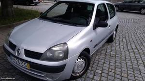 Renault Clio 1.5 dci Van Dezembro/01 - à venda - Comerciais