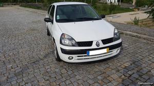 Renault Clio 1.5Dci Março/03 - à venda - Comerciais / Van,