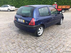 Renault Clio 1.9D Abril/99 - à venda - Comerciais / Van,