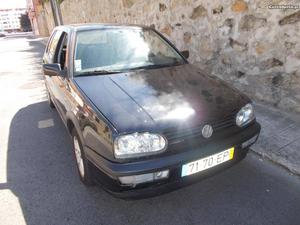 VW Golf v Dezembro/94 - à venda - Ligeiros