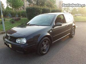 VW Golf v com A/C Setembro/98 - à venda - Ligeiros